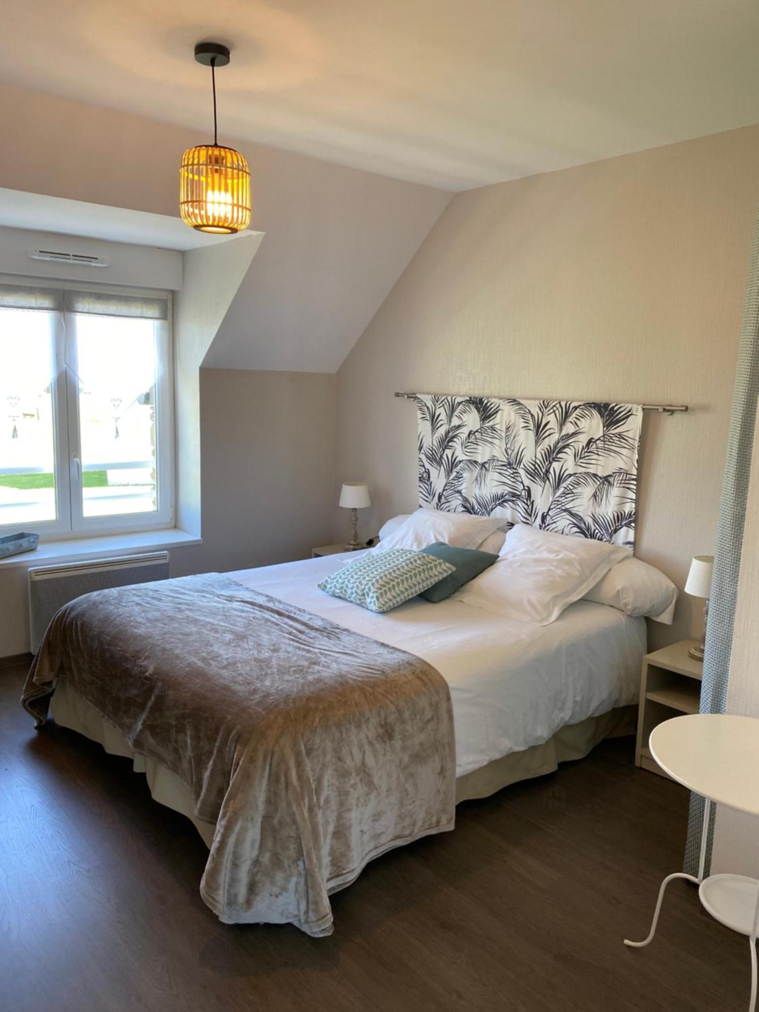 Le Relais De La Hardiesse 6Km Mont St Michel - Chambres Doubles - Suite Spa Privatif クルティル エクステリア 写真